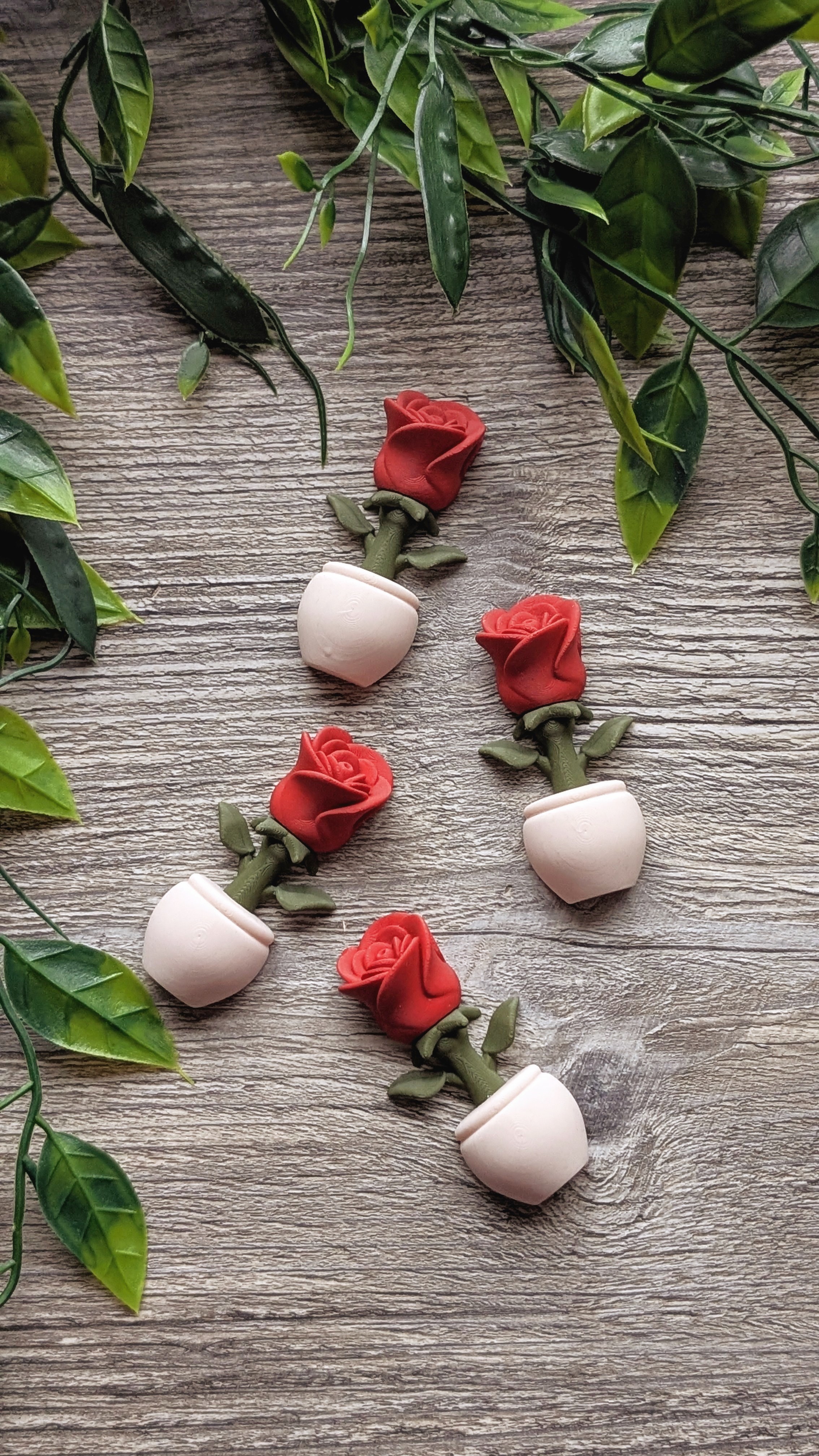 Miniatura 1 do modelo 3D Rose magnet