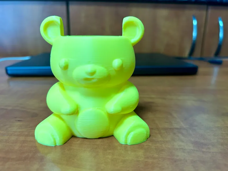 bear on a pencil stand