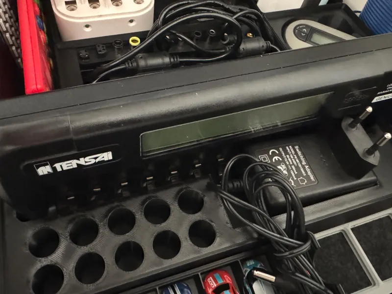 Gridfinity - inlay for tensai 12-port charger