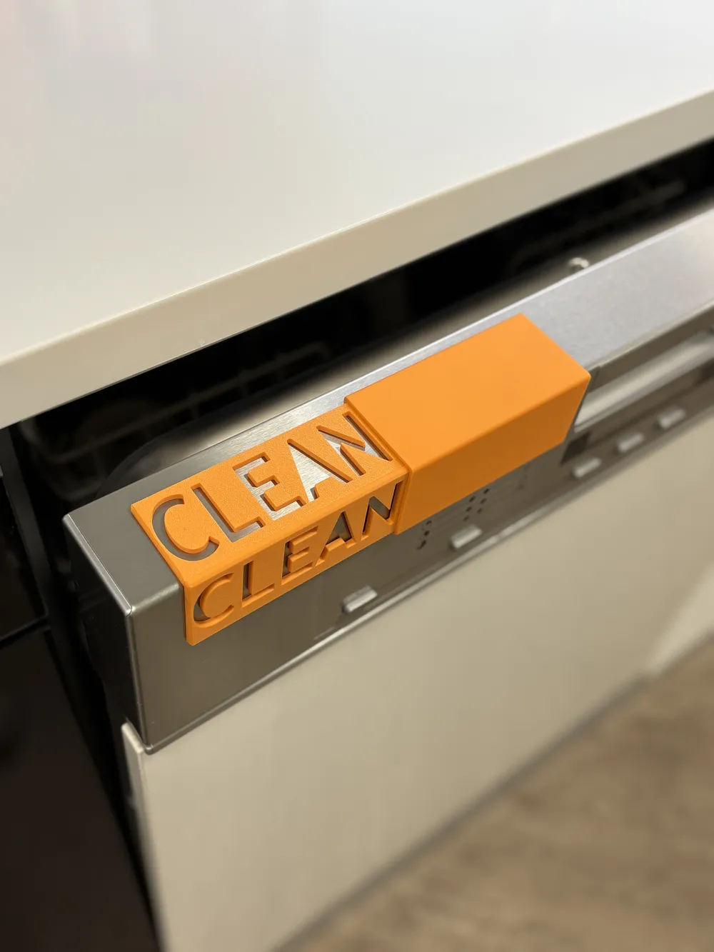 Angled dishwasher sign - Free 3D Print Model - MakerWorld
