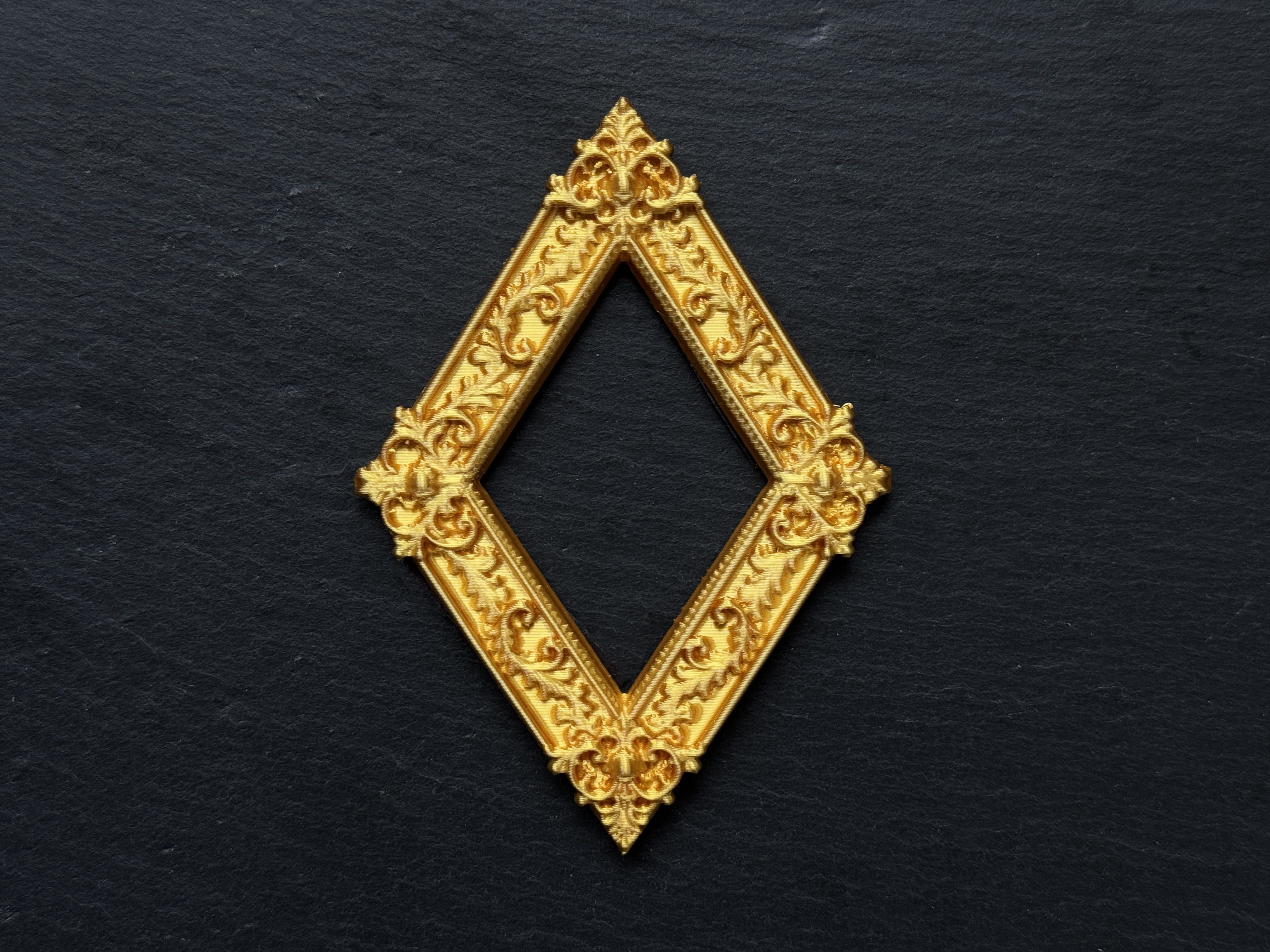 Miniatura 10 do modelo 3D 异形巴洛克相框3.0