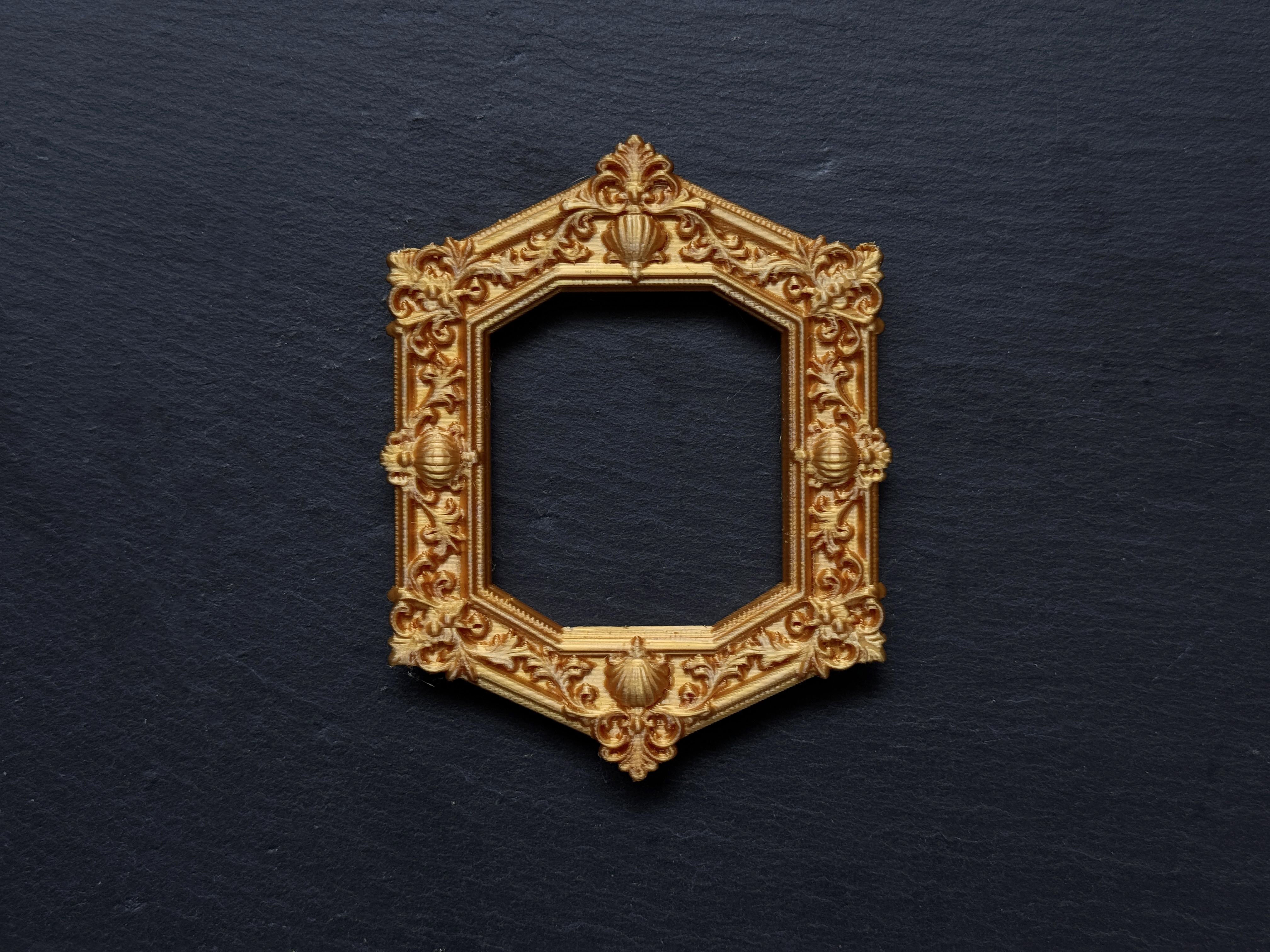 Miniatura 13 do modelo 3D 异形巴洛克相框3.0