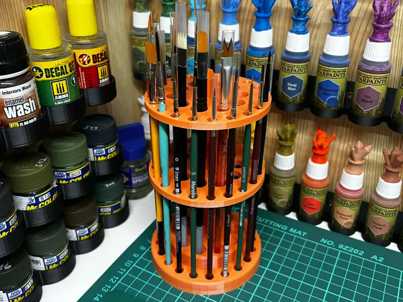 Brush stand-holder