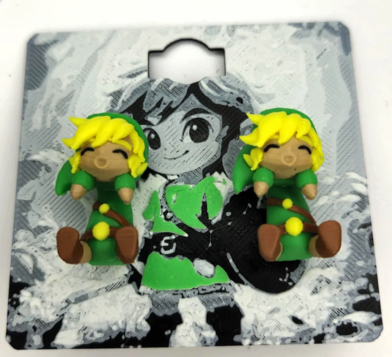 Link Earrings – The Legend of Zelda view 2
