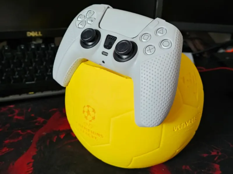 PS5 Champions League Controller Stand – easy print
