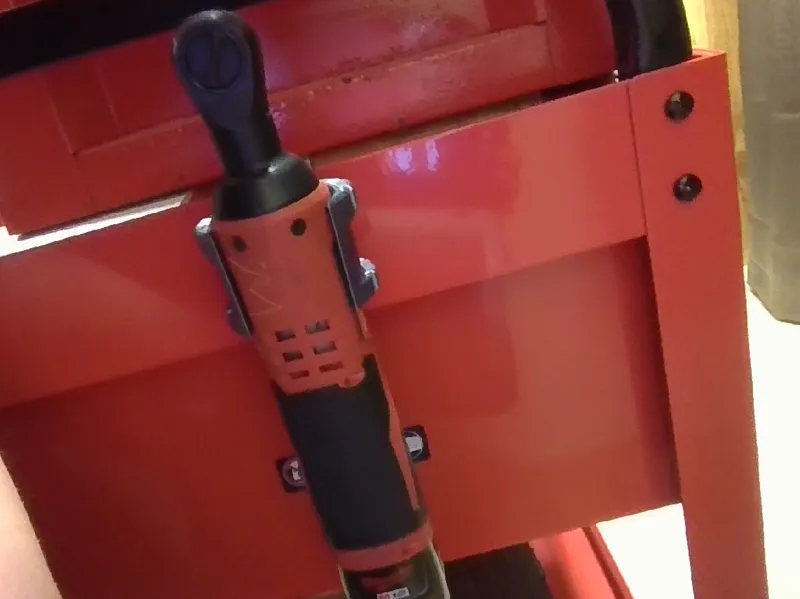 milwaukee ratchet mount for us general tool box