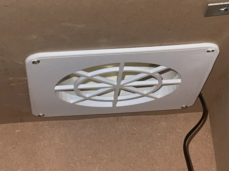 100mm (4 inch) ducting vent