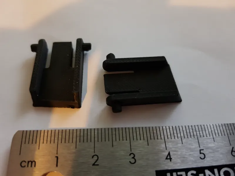 Logitech G15 keyboard fold out feet