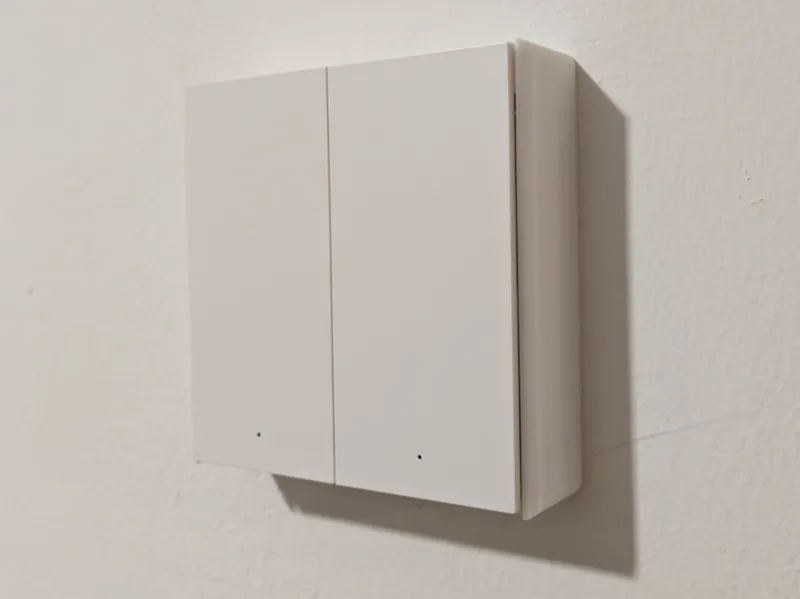 Aqara H1 mount-on-top light switch cover