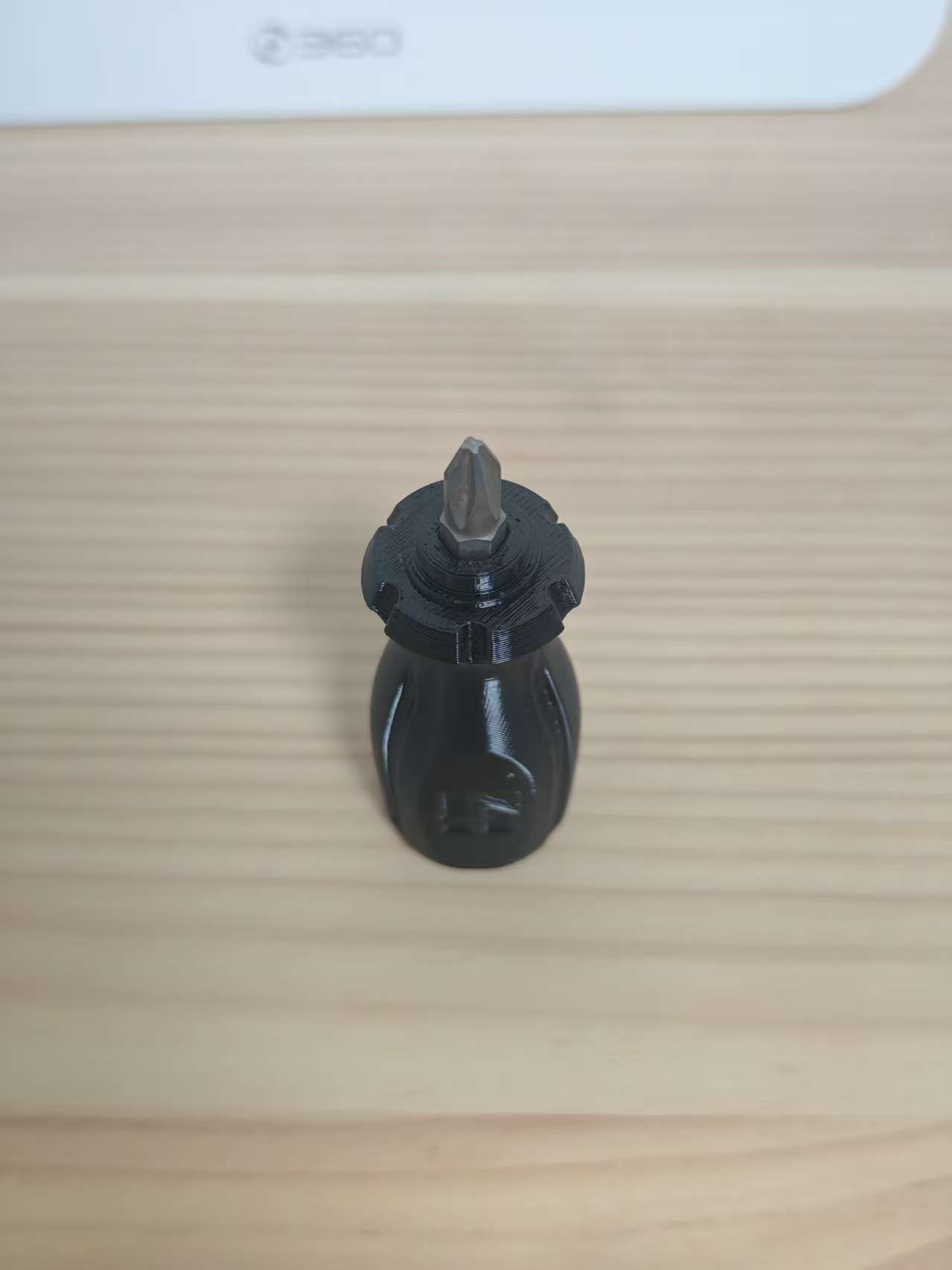 Miniatura 2 do modelo 3D 螺丝刀手柄 迷你手柄 拓竹标志