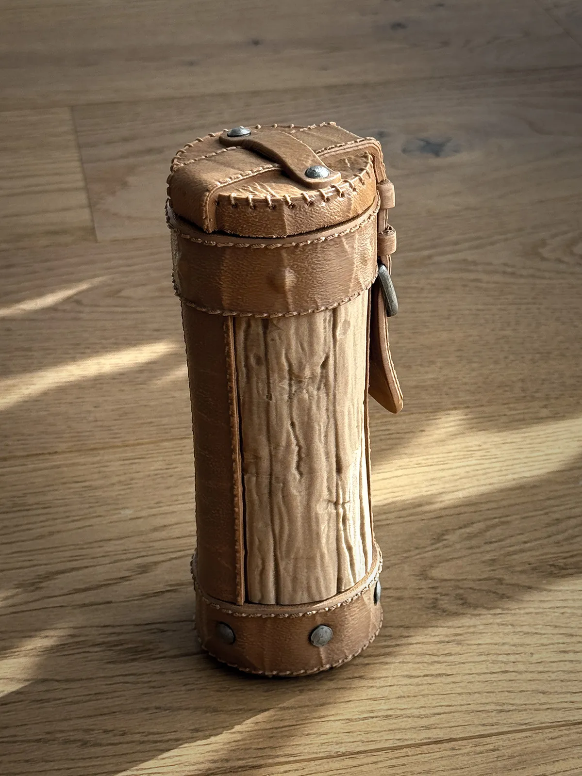 Medieval Giftbox - Scroll Case view 4