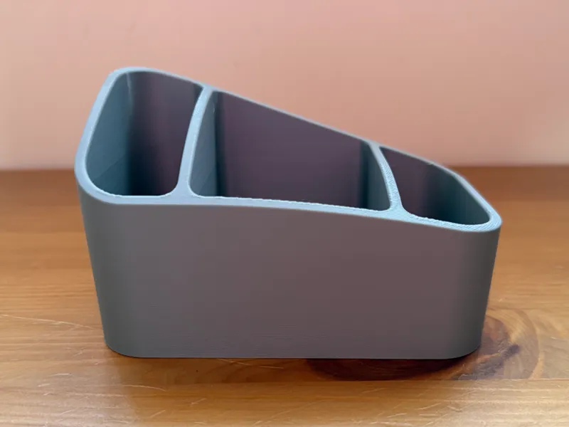 Simple storage pot