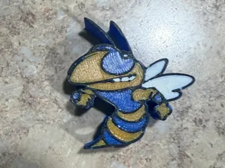 Hornet Straw Topper