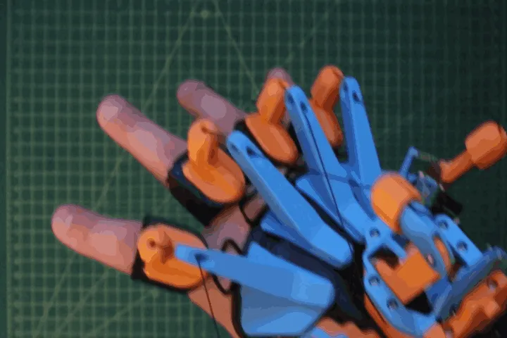 CyberGauntlet: Wearable Controller for CyberBrick view 2