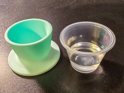 Artists Medicine Cup Holder