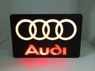 Luminária Audi
