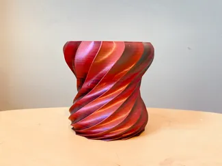 Spiral Pen Holder
