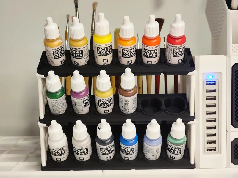 Compact Model Paint Rack