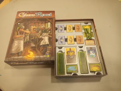 Glass Road Organizer