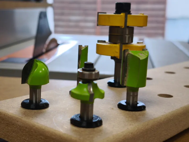 Router bit storage adapter