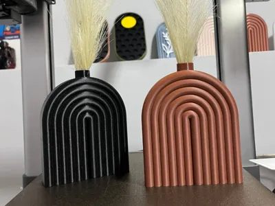 Ribbed - Boho Arch Vase