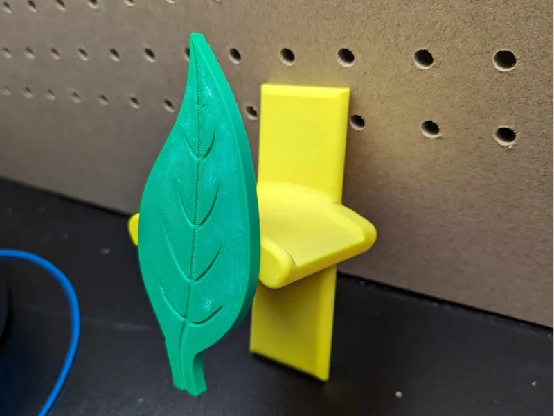 Leaf Headphone Holder