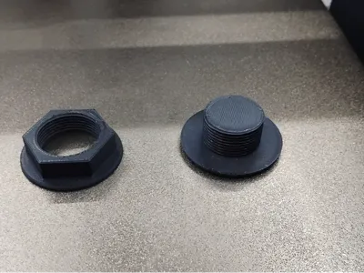 Threaded sink cover