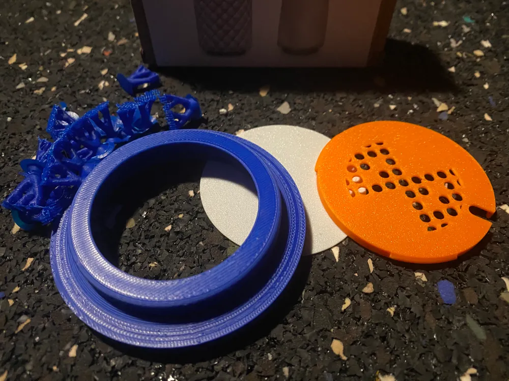 printed shelf installation for LED Lamp 001 kit by lamafaenger MakerWorld