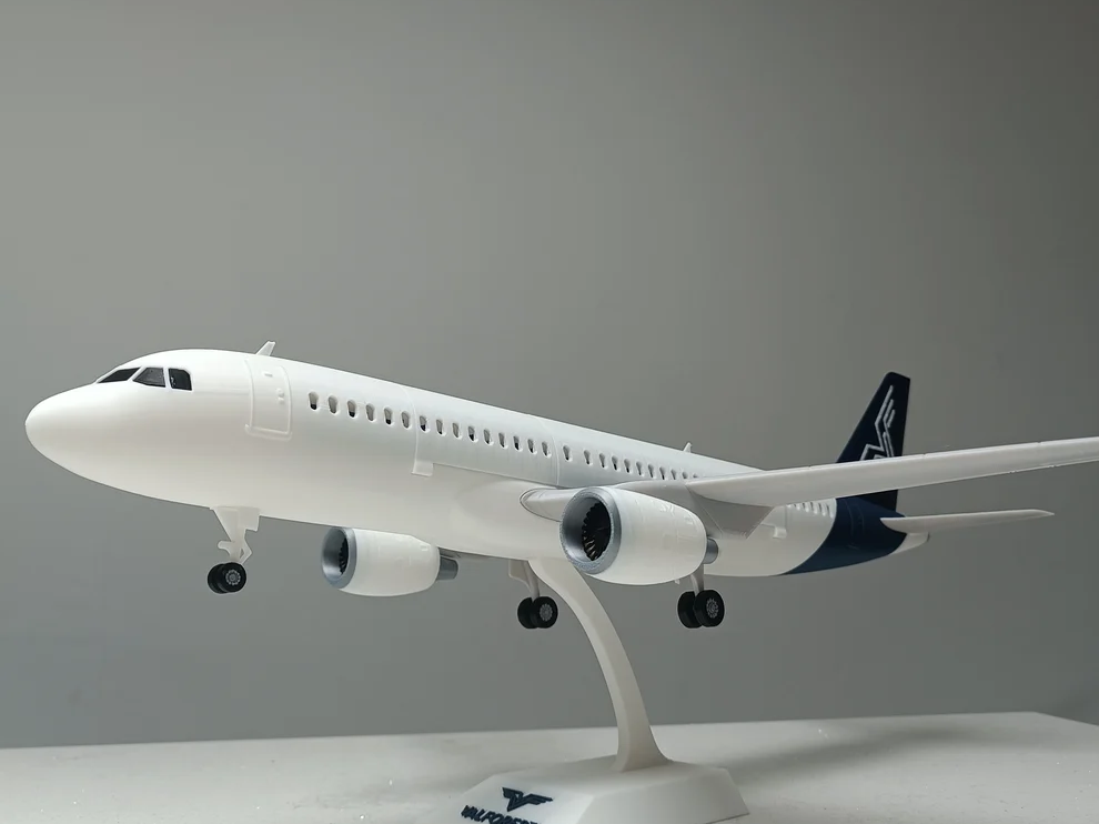 Model A320 ceo 1/80 scale model - 1