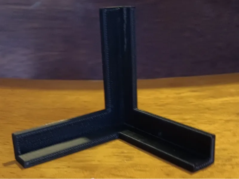 corner aligner