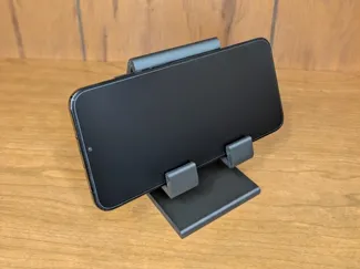 Modern Simplistic Phone Stand (FREE TO SELL)