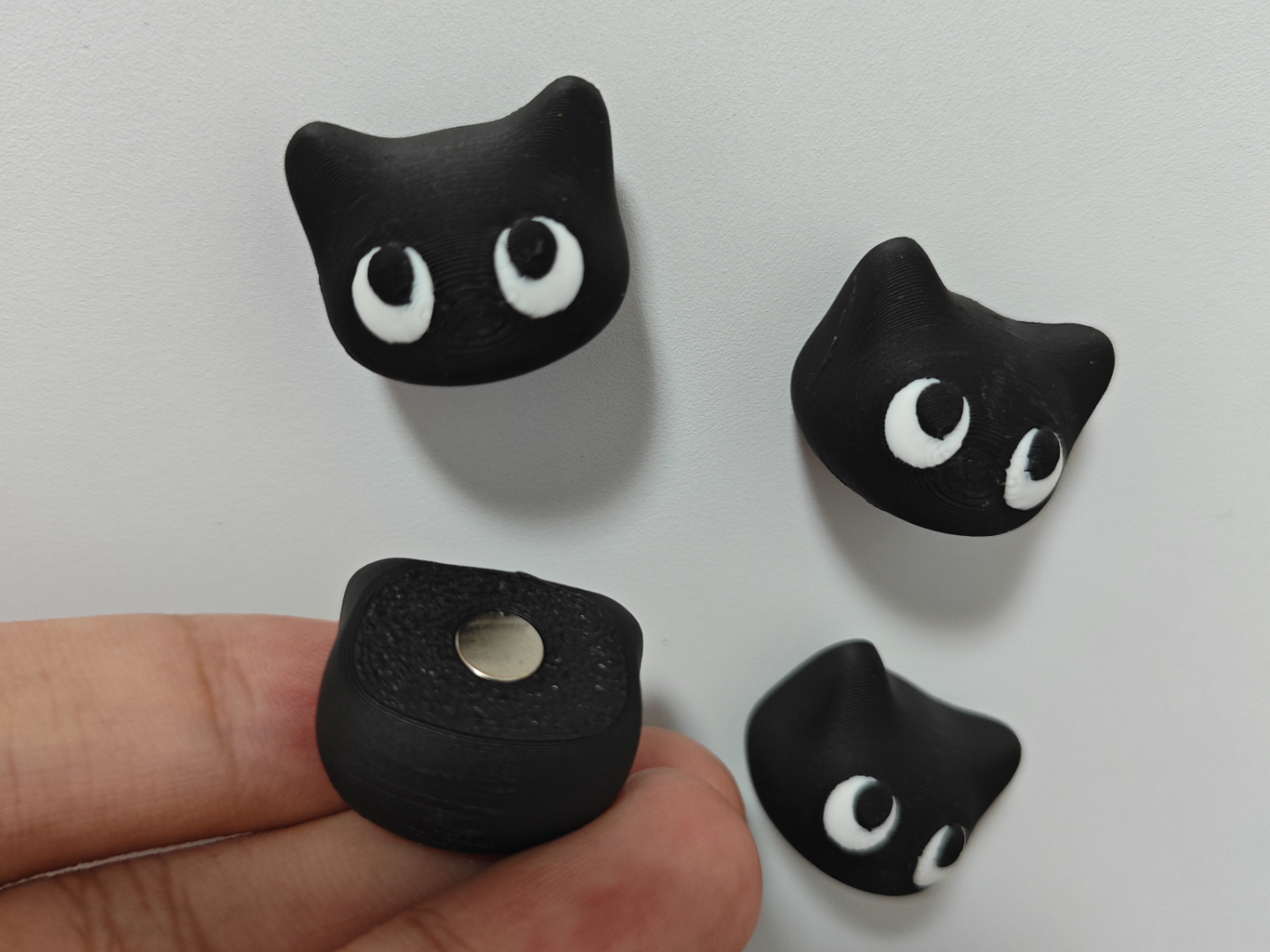 猫咪小黑迷你冰箱贴 