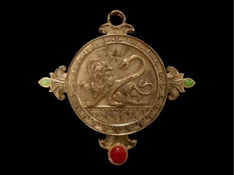 Schattenjager Talisman from Gabriel Knight Games