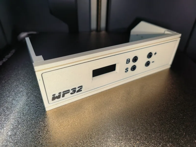 Alternative for 5.25" WP32 Front Panel - Design B