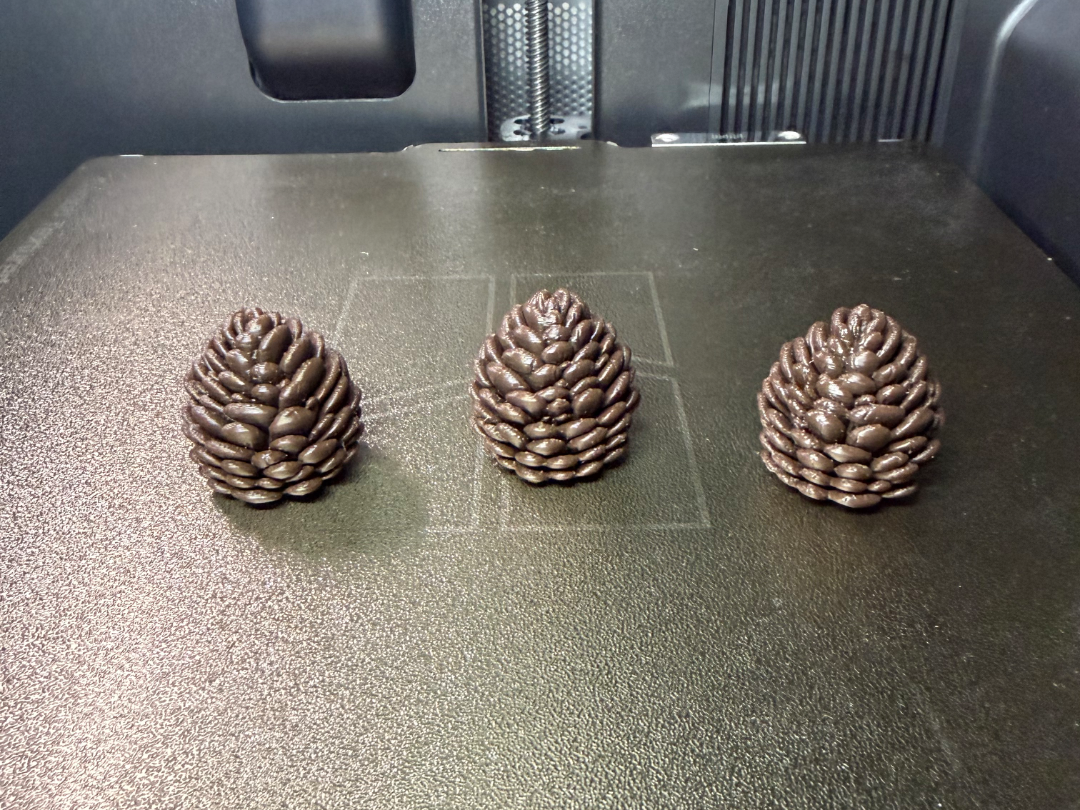 Cute Pine Cone – Sensory Play Miniature