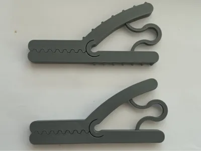 Straight Strong Clip