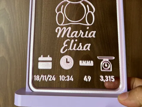 Modelo para impresión 3D: Quadro de Nascimento personalizável — referencia de MakerWorld