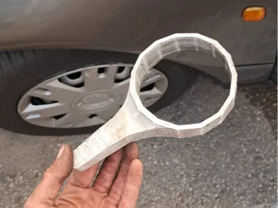 Oil filter wrench