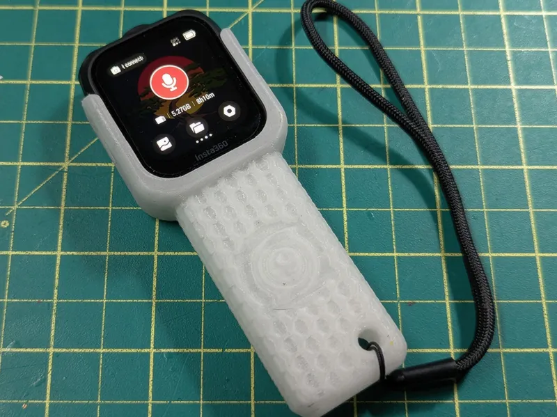 Insta360 GPS Preview Remote /w Mic Handle
