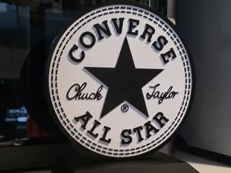 Converse Aufstelle