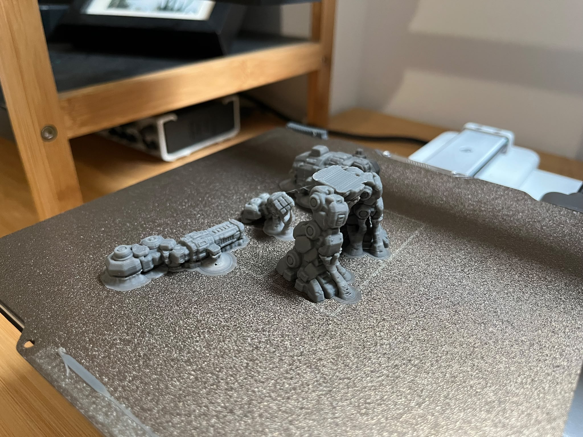 Grimdark Space Dwarf autonomous Mech - Multipose - 1