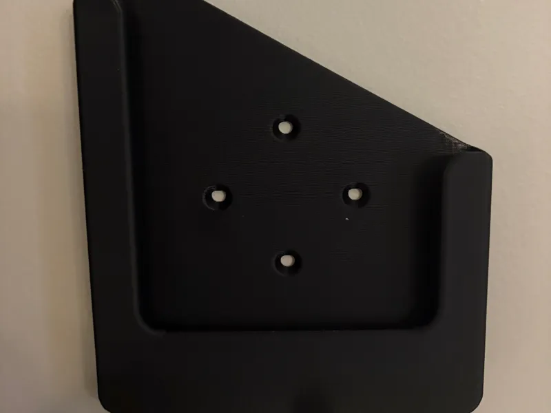 Kindle Paperwhite wall mount