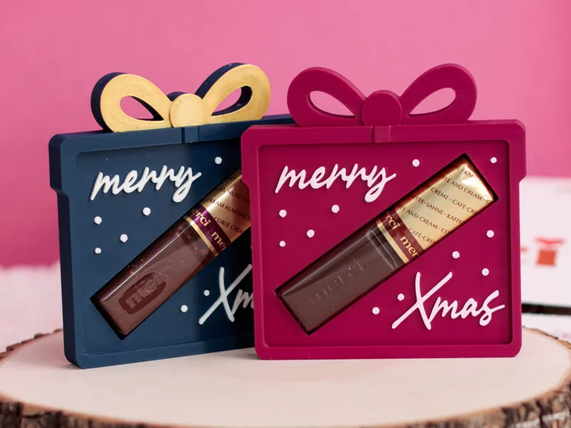 Merry Xmas Gift Box Chocolate Holder