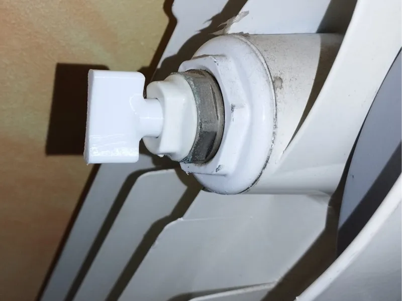 Chiave spurgo termosifone