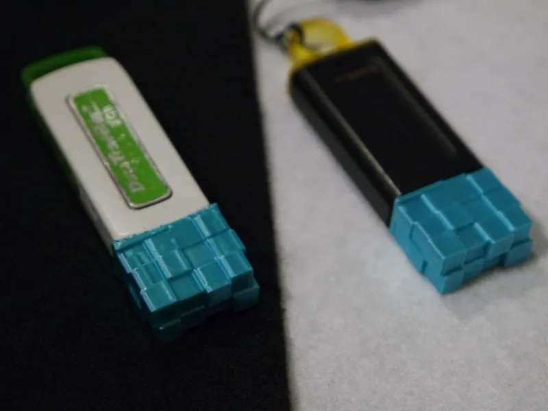 Kingston Block USB Cap – Minecraft-Style Design
