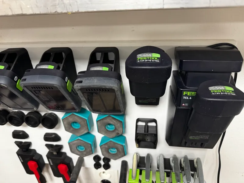 Angle holder for Festool battery (18V + 18V Ergo)