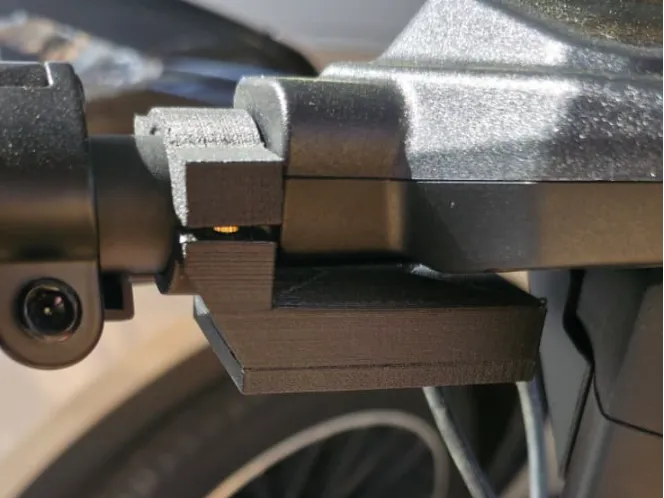 Smarttag holder e-scooter / e-step 22mm handlebar