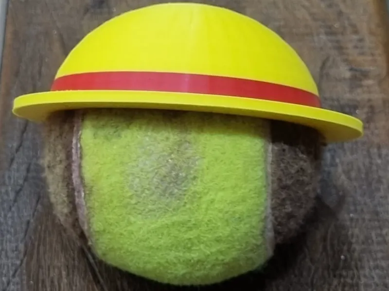 chapéu de palha para bolinha de tênis 