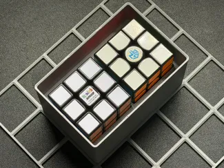 Gridfinity stackable box: two 3x3 Rubik's cubes