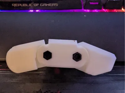 Dummy 13 - 1300% - stiff fingers